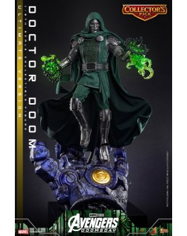 Hot Toys MMS907 1/6 Scale Doctor Doom (Ultimate Version)