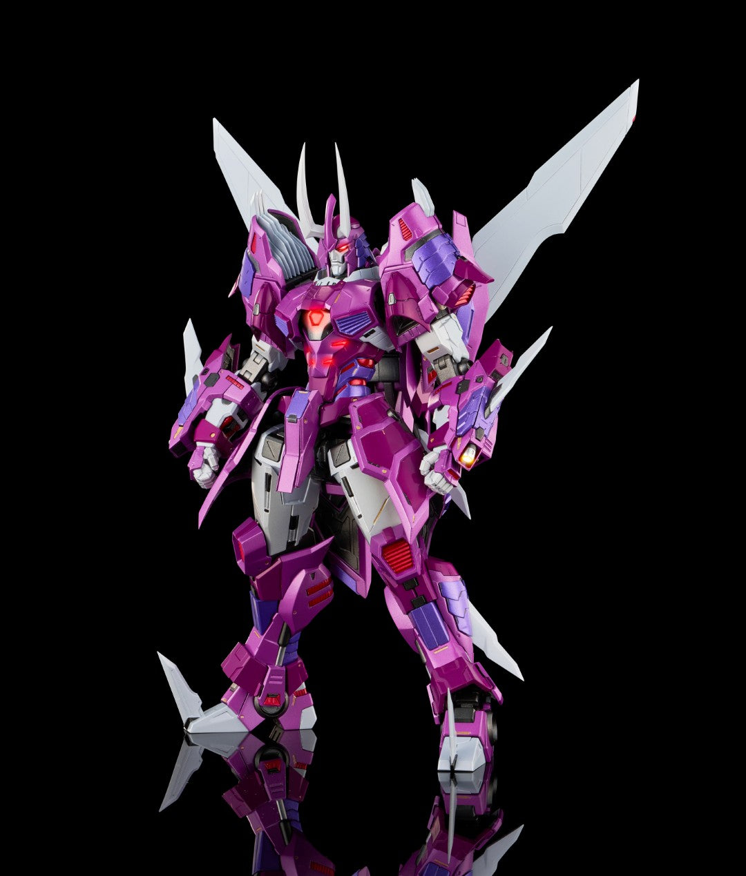 [PREORDER] Kuro Kara Kuri Cyclonus - Transformers